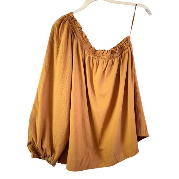 NWT Evereve Shane One Shoulder Top Burnt Gold Size Small - Picture 3 of 7